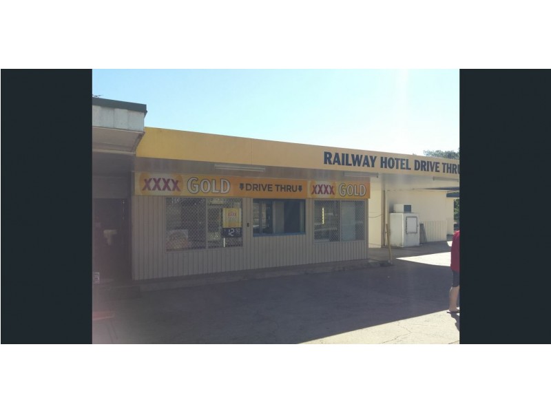 Railway Hotel/90 James Street, Mount Morgan QLD 4714