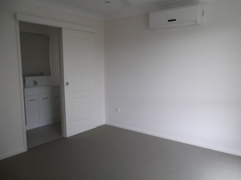 19 Justin Street, Gracemere QLD 4702