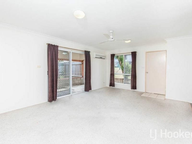 Unit 2/7 Poole Street, Kawana QLD 4701