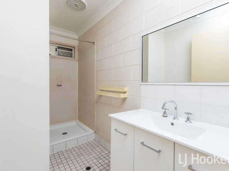 Unit 2/7 Poole Street, Kawana QLD 4701