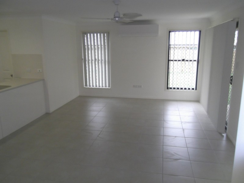 8 Jamieson Street, Gracemere QLD 4702