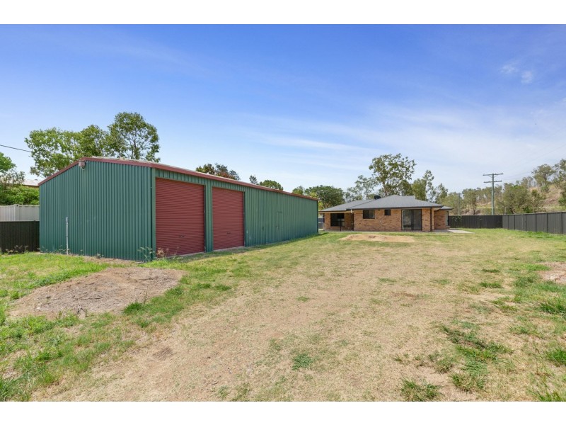 2 Gordon Lane, Mount Morgan QLD 4714