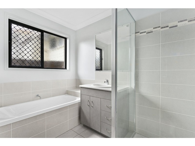 81 Archer Street, The Range QLD 4700