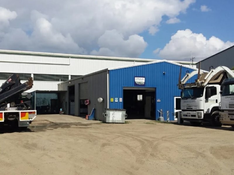 4 Werribee Street, Kawana QLD 4701