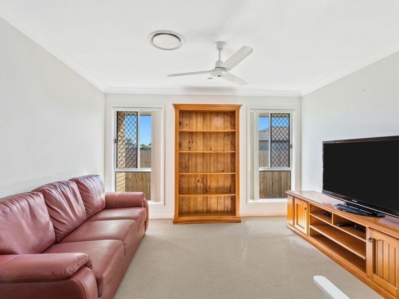 8 Press Court, Gracemere QLD 4702