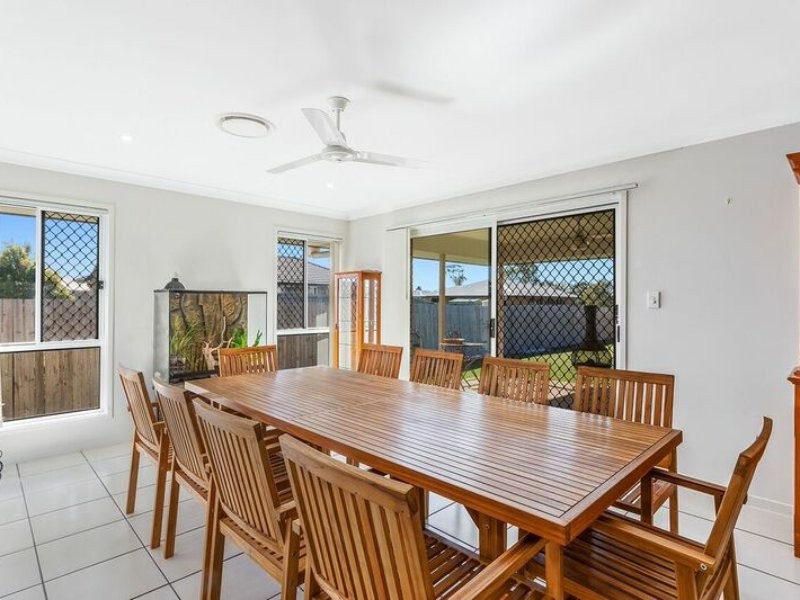 8 Press Court, Gracemere QLD 4702