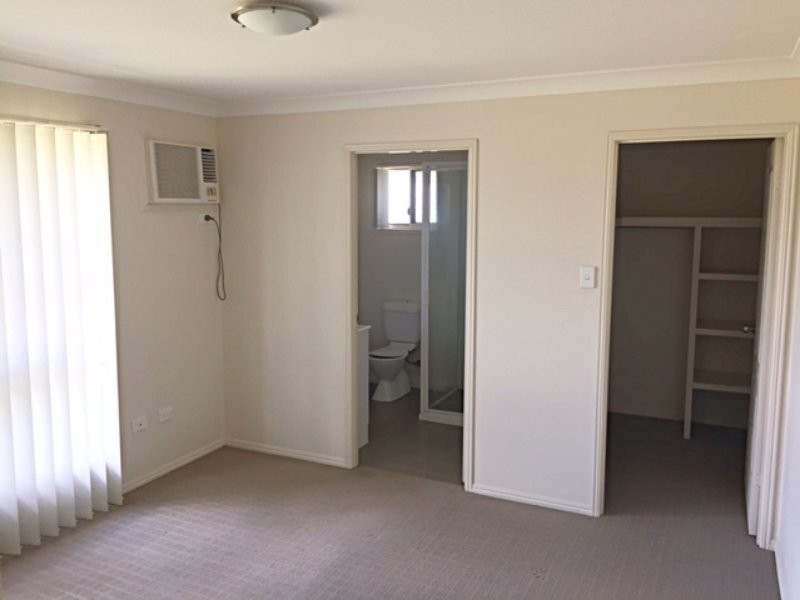 12 John Oxley Drive, Gracemere QLD 4702