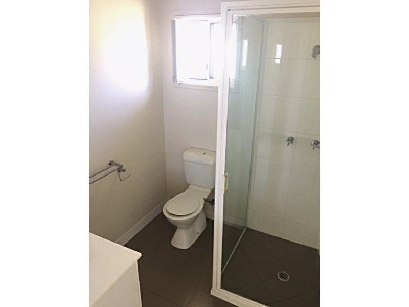 12 John Oxley Drive, Gracemere QLD 4702