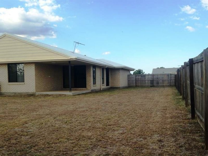 16 Owen Avenue, Gracemere QLD 4702