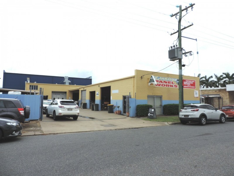 54 Burnett St, Berserker QLD 4701