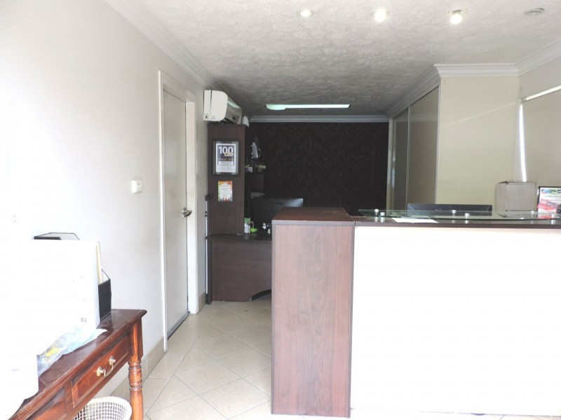 54 Burnett St, Berserker QLD 4701