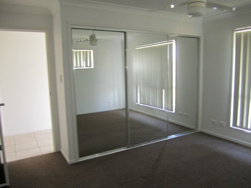 14 Violet Drive, Gracemere QLD 4702