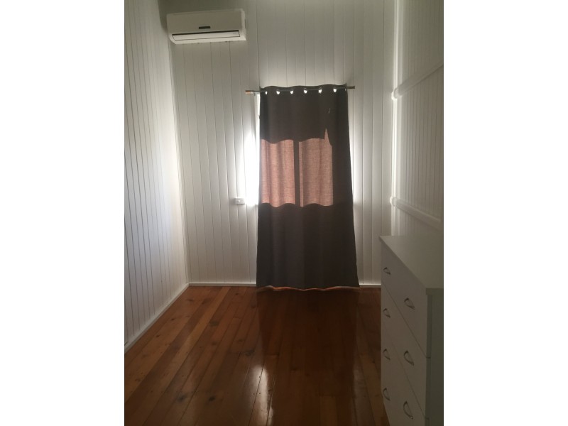 3 Weinholt Street, Allenstown QLD 4700