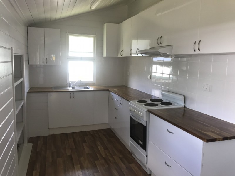 94 Murray Street, The Range QLD 4700