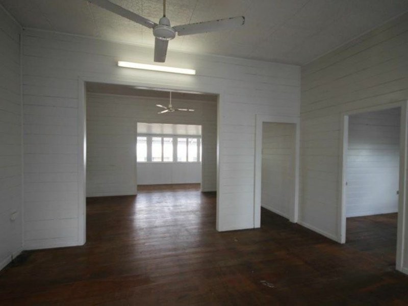 94 Murray Street, The Range QLD 4700