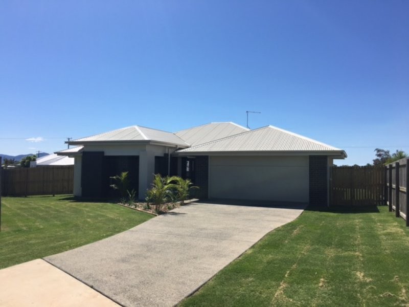 4 Bronco Crescent, Gracemere QLD 4702