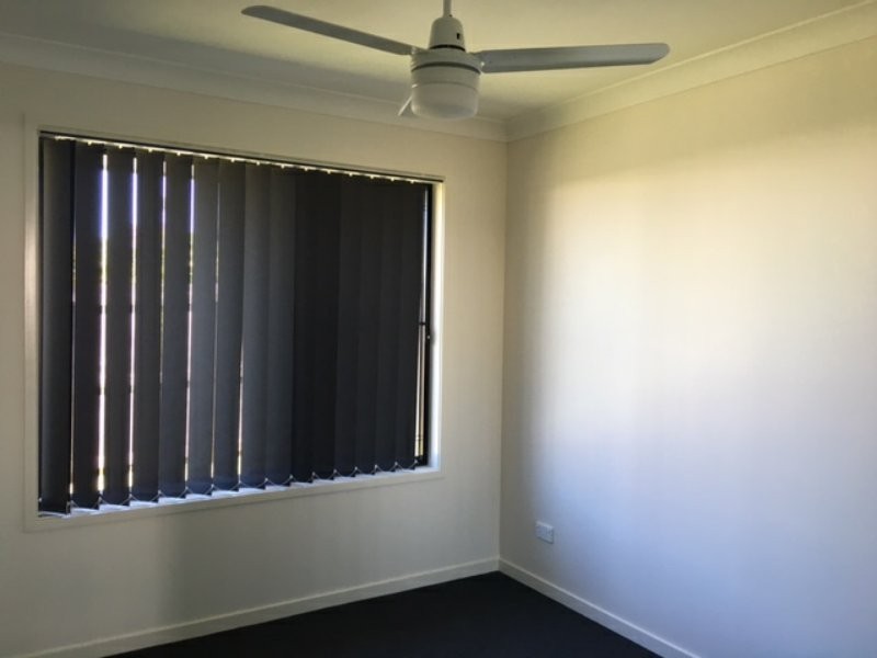 4 Bronco Crescent, Gracemere QLD 4702
