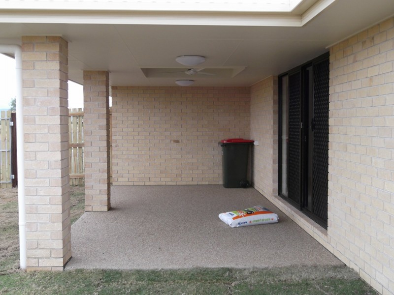 2 Boatwright Ave, Gracemere QLD 4702