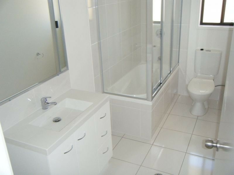 22 Angela Court, Gracemere QLD 4702