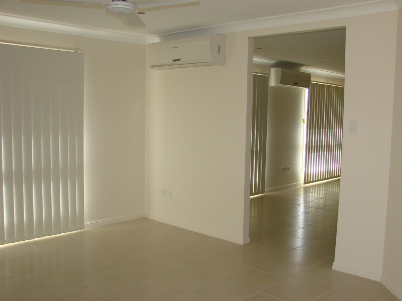 25 Joseph Street, Gracemere QLD 4702