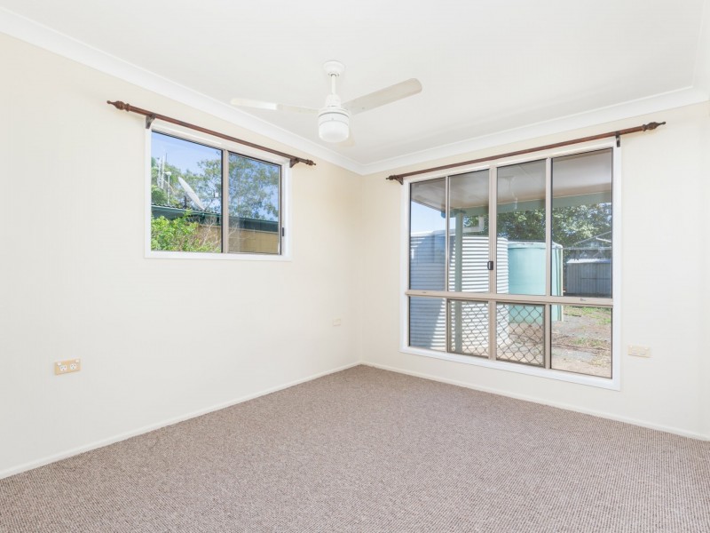 22 Glover Street, Gracemere QLD 4702