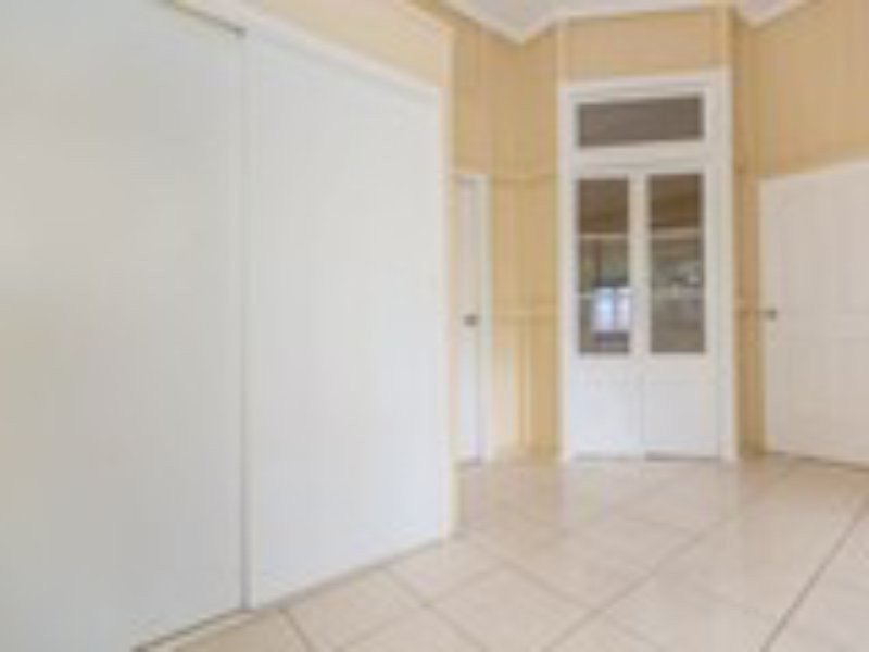 6 Connolly Street, Allenstown QLD 4700