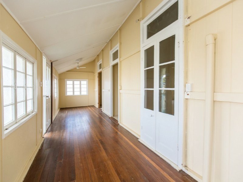 6 Connolly Street, Allenstown QLD 4700