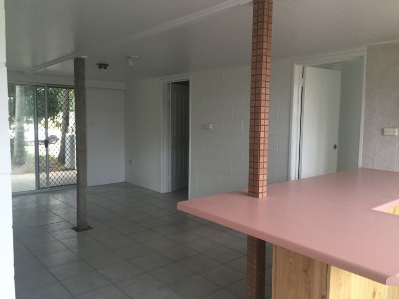 2 Gough Street, Park Avenue QLD 4701