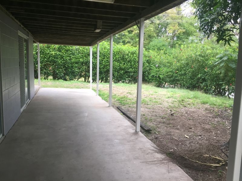 2 Gough Street, Park Avenue QLD 4701