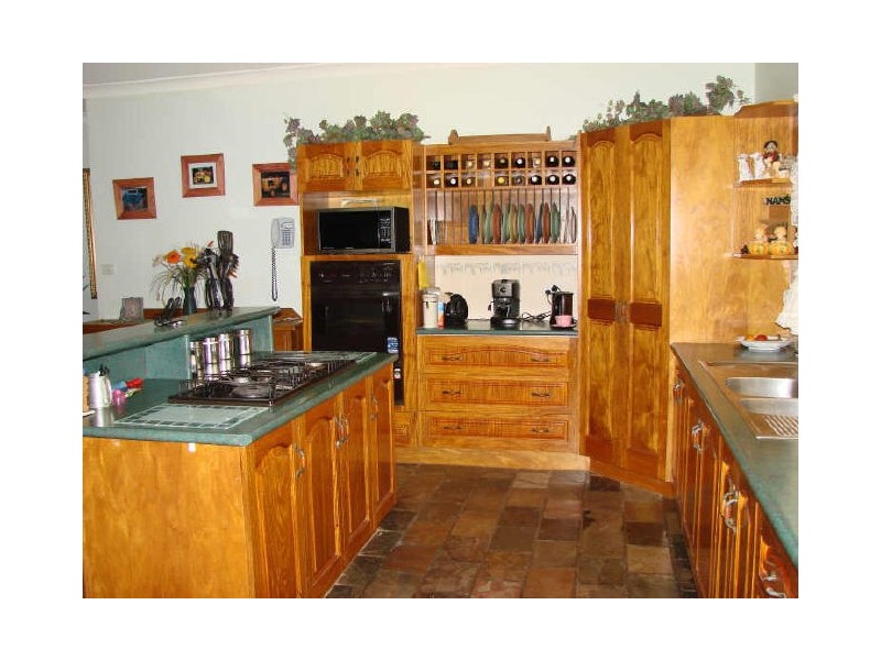 14 Fenwick Street, Gracemere QLD 4702