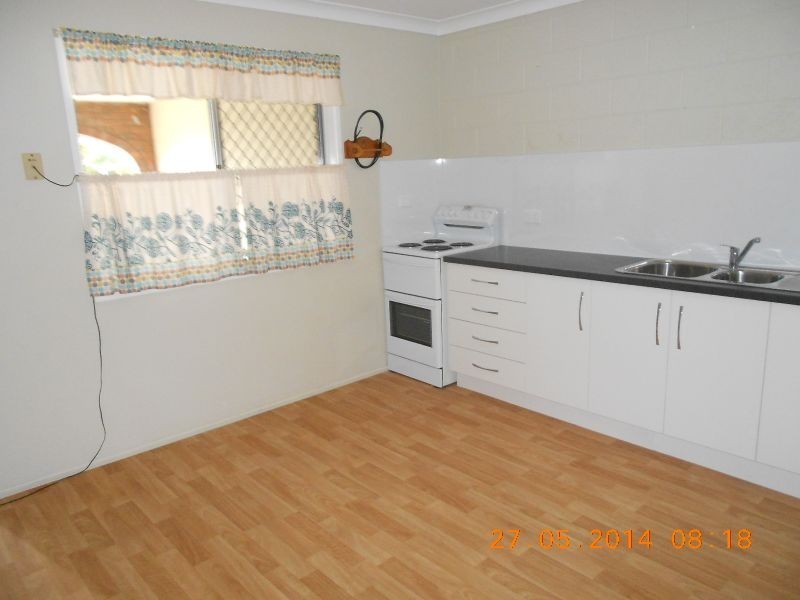 1/2 Buntain Street, Kawana QLD 4701