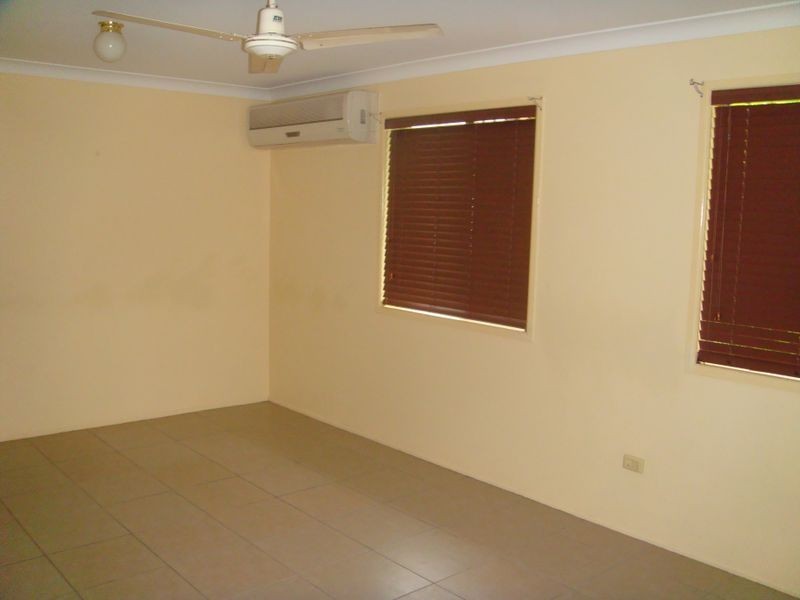 2/339 Thozet Road, Frenchville QLD 4701