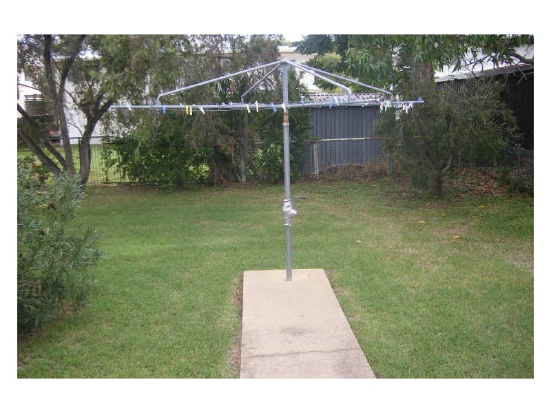 2/339 Thozet Road, Frenchville QLD 4701