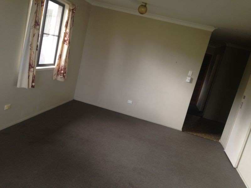 2/300 Duthie Avenue, Frenchville QLD 4701