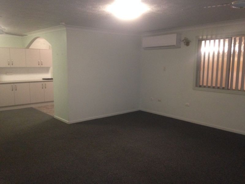 34 Cowap Street, Park Avenue QLD 4701