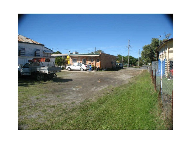 8 Main Street, Rockhampton QLD 4700