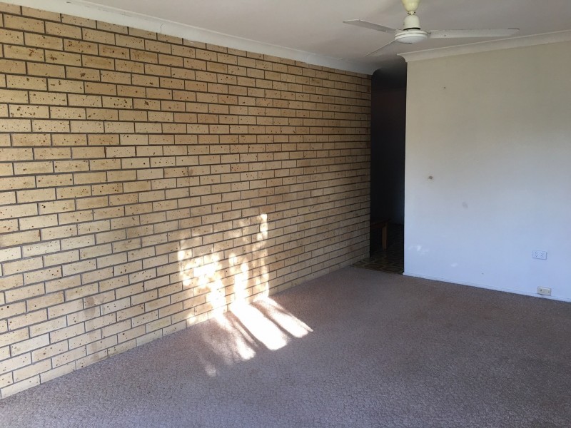 Unit 2/19 Elwing Street, Kawana QLD 4701