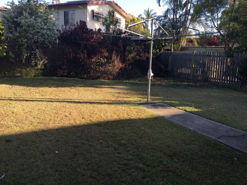 Unit 2/19 Elwing Street, Kawana QLD 4701