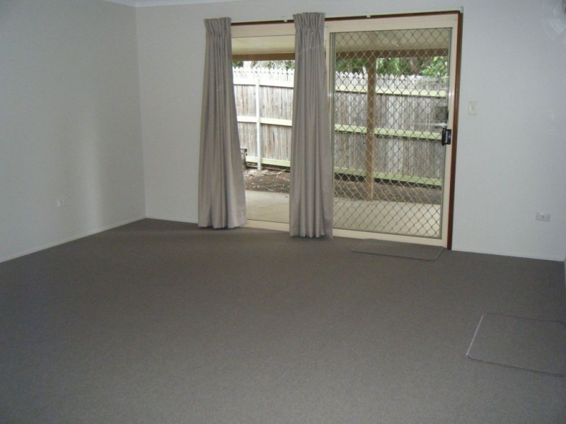 Unit 4/232 Farm Street, Kawana QLD 4701