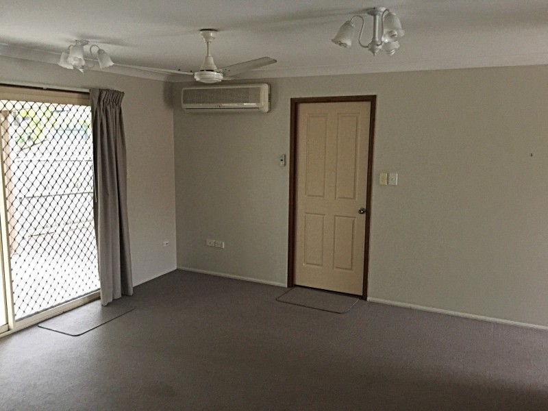 Unit 4/232 Farm Street, Kawana QLD 4701