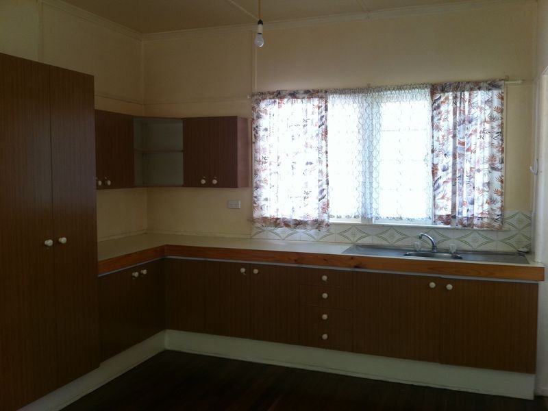 Wandal QLD 4700