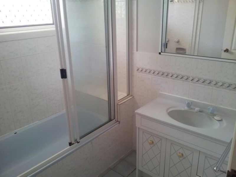 2/7 Ames Street, Kawana QLD 4701