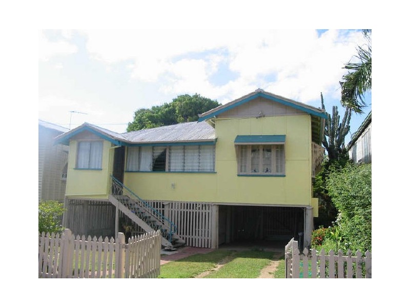 213 DENHAM STREET, Rockhampton QLD 4700