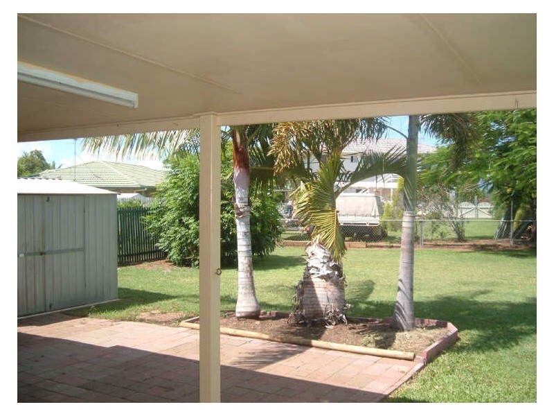 13 Rosewood Avenue, Gracemere QLD 4702