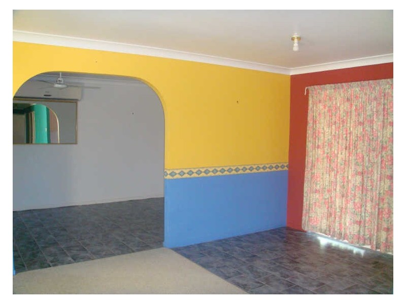 13 Rosewood Avenue, Gracemere QLD 4702