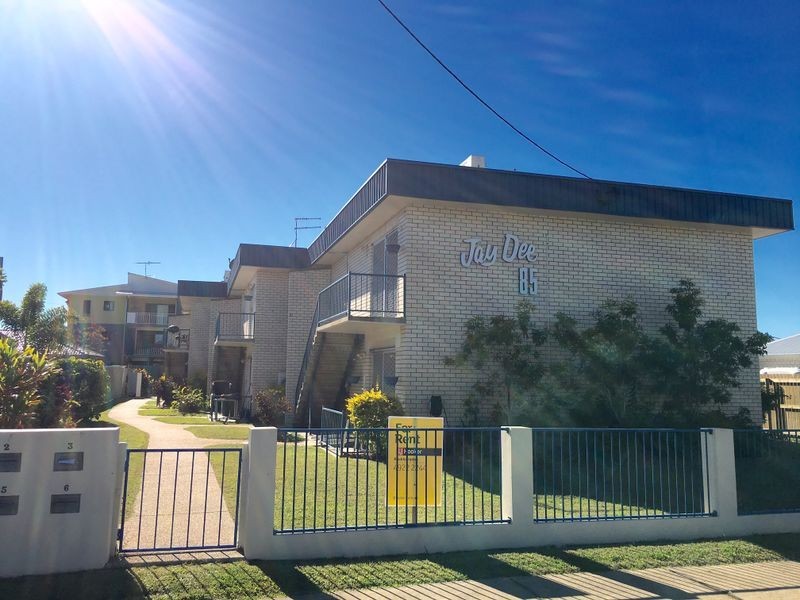 Unit 4/85 West Street, The Range QLD 4700