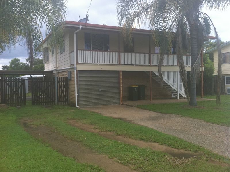 9 Elwing Street, Kawana QLD 4701