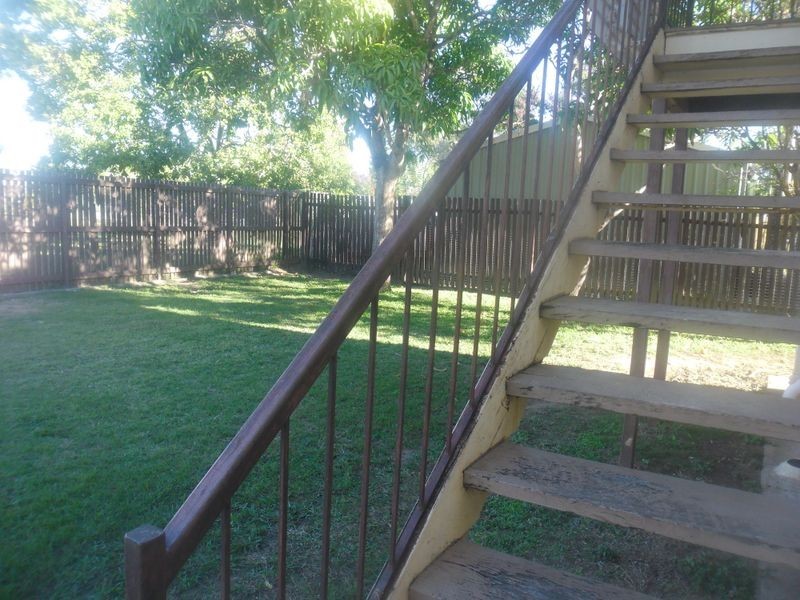 9 Elwing Street, Kawana QLD 4701