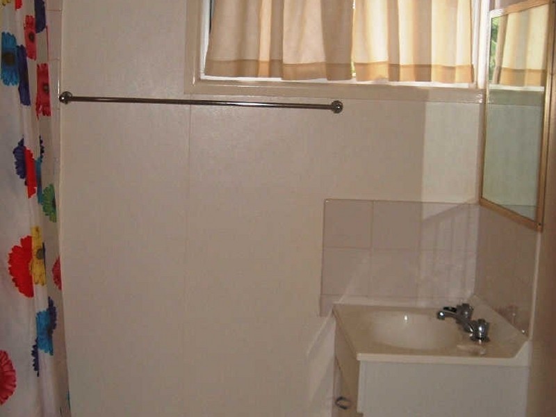 2/260 Carpenter Street, Frenchville QLD 4701