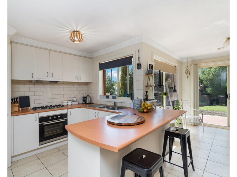 22 Simone Street, Kilmore VIC 3764